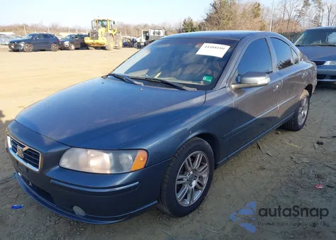 2007 Volvo S60 2.5T из США, поврежденный, VIN YV1RH592972623577